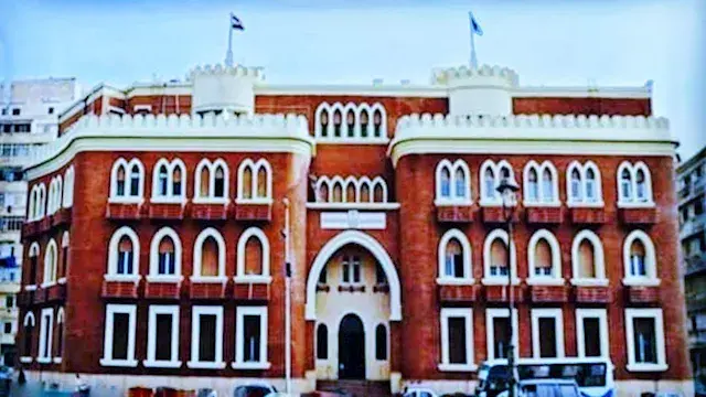 جامعة الإسكندرية تكشف حقيقة هد...
