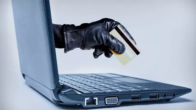 ضبط شخصين للنصب على المواطنين راغبي الاشتراك بمنصات الذكاء الاصطناعي