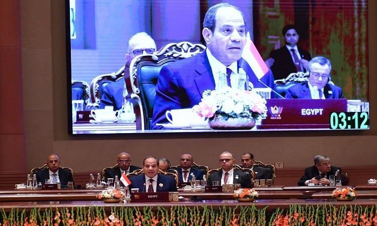 الرئيس السيسي: التحديات التي يشهدها الاقتصاد العالمي تؤكد أهمية بناء اقتصادات أكثر قدرة على الصمود