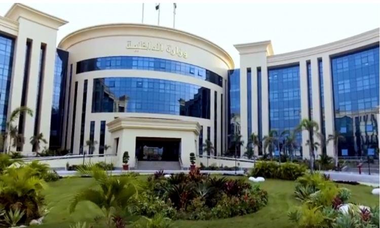 الداخلية تنفي حريق مول مصر: رسالة الإخلاء انطلقت بسبب عطل فني