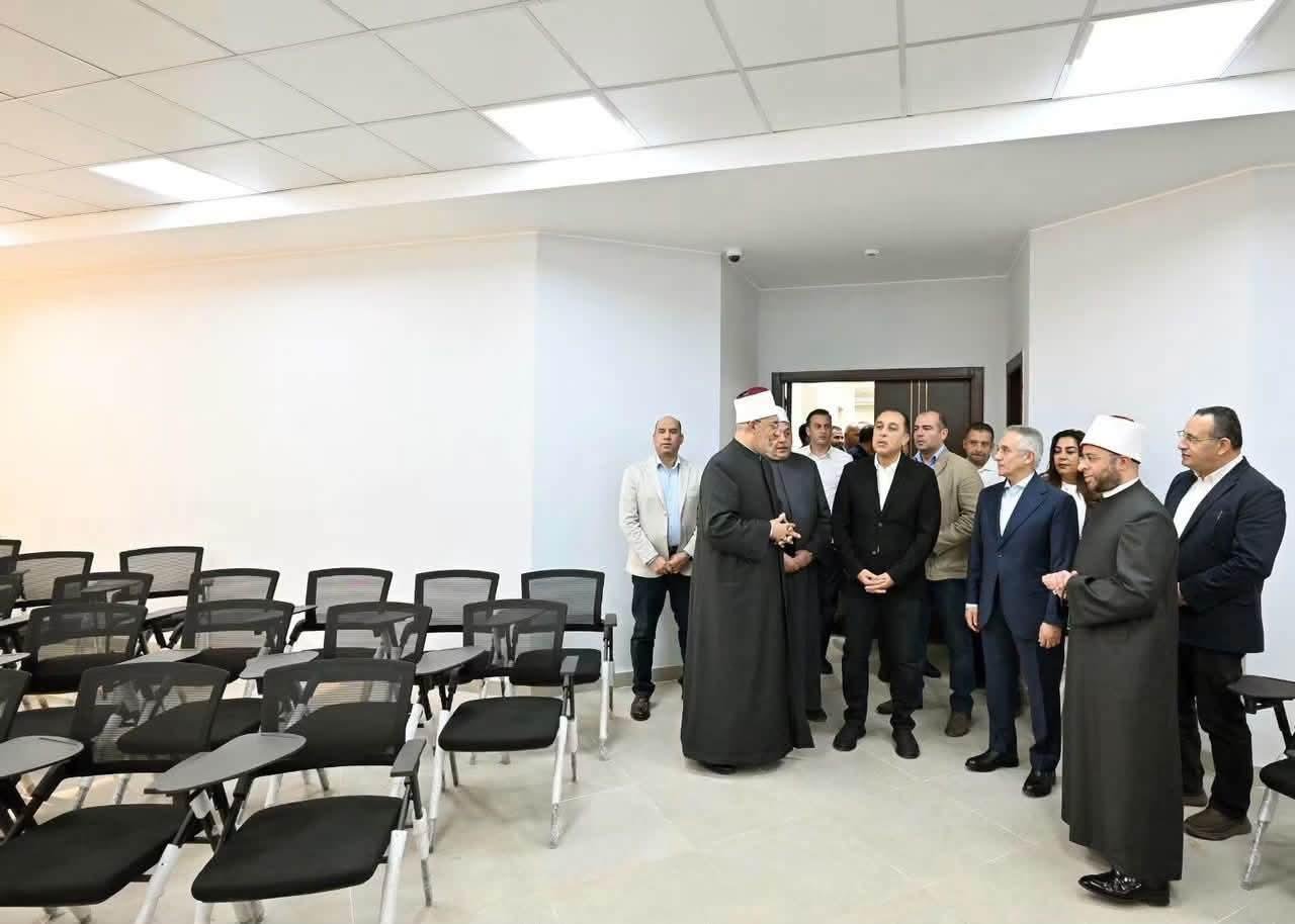 وزير الأوقاف: ضرورة تكامل جهود المؤسسة الدينية المصرية واصطفافها صفا واحدا خلف الأزهر