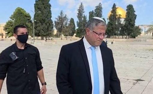 900 مستوطن إسرائيلي يتقدمهم كاتس وبن غفير يشاركون في اقتحام المسجد الأقصى