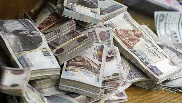 التحقيق مع عنصر جنائي حاول غسل...