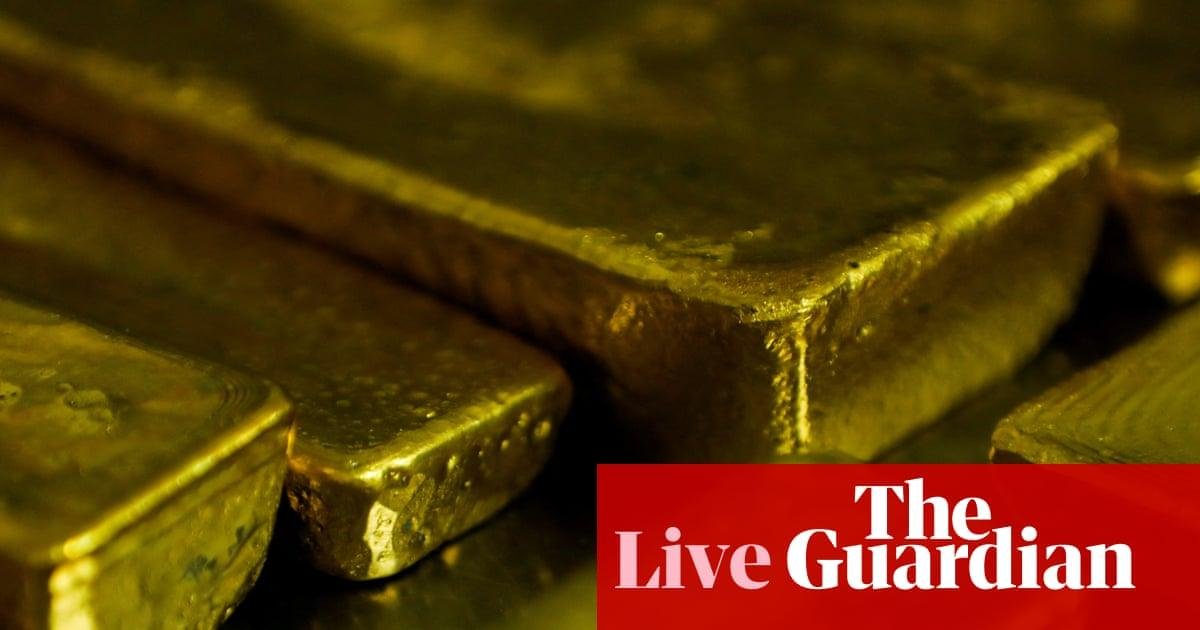 Gold hits highest level in thr...
