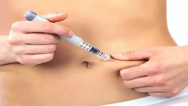 دراسة تكشف آثارًا جانبية خطيرة لحقن إنقاص الوزن على الشعر والأظافر