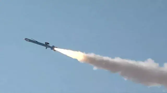 السعودية: اعتراض صاروخ "كروز" أطلقه الحوثيون باتجاه الرياض