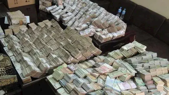 ضبط 6 أطنان دقيق مدعم و6 ملايي...