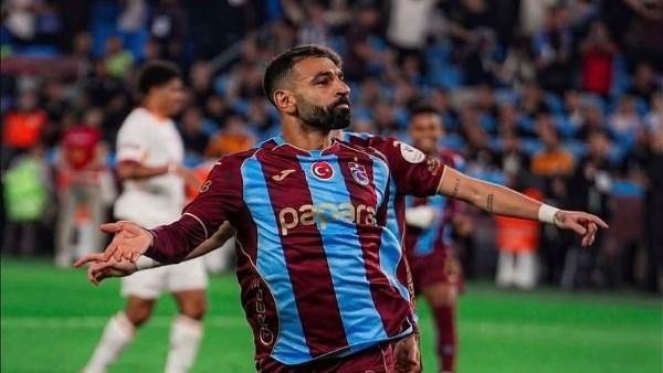 بعد الهاتريك وصناعة هدف.. آرني سلوت يُوجّه رسالة لـ محمد صلاح