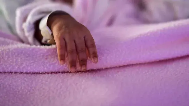 أمن أسيوط يكشف لغز العثور على جثمان طفلة بديروط.. والمتهمة تعترف: "قتلها لسرقة قرطها الذهبي"