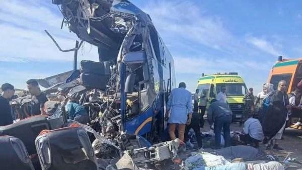 ننشر أسماء 8 من أبناء المنيا ضحايا حادث تصادم أتوبيس وتريلا بطريق القاهرة أسيوط الغربي
