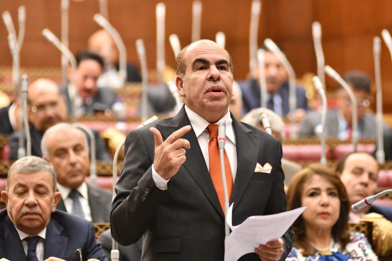 سؤال برلماني لرئيس الوزراء ووزيري المالية والبترول عن تأثير ارتفاع أسعار الطاقة على الموازنة