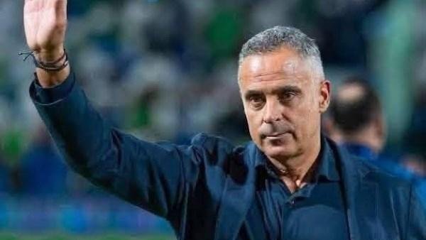 جوميز يقطع الطريق أمام  العودة إلى الزمالك.. ويكشف خطته مع الخليج