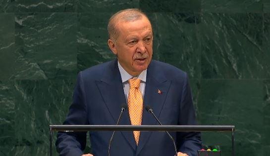أردوغان: حلف مكة يعزز التضامن ويطرح حلولاً إقليمية لأزمات المنطقة