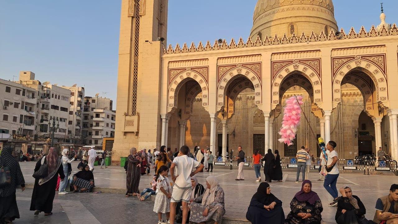 بث مباشر.. شعائر صلاة الجمعة من  المسجد الأحمدي بمدينة طنطا