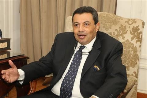 النائب ياسر قورة: تصوير الناس في المطاعم أو الشواطئ يجرمه القانون
