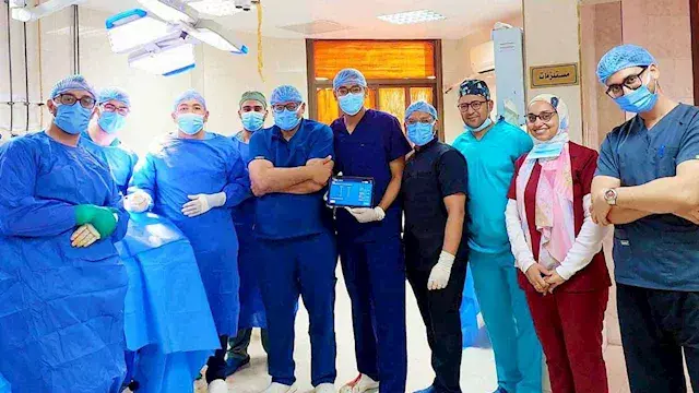 جامعة أسيوط تنجح في جراحة التح...