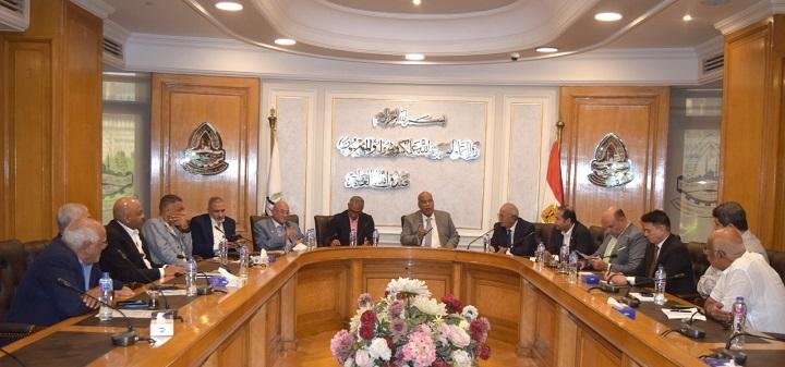 رئيس غرفة القاهرة التجارية يعق...