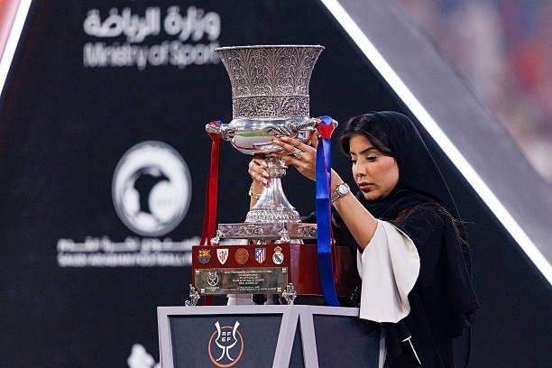 رسمياً.. نقل كأس السوبر الإسباني إلى إسطنبول في فبراير 2027
