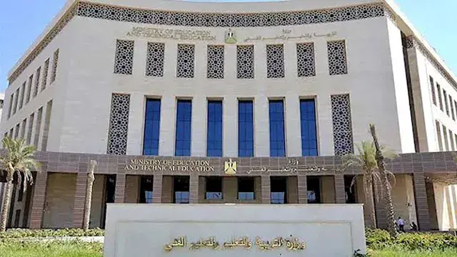 وفاة تلميذ بالأول الابتدائي دا...