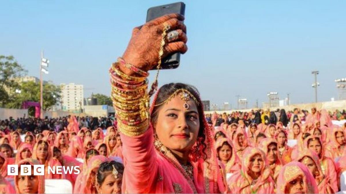 Is India's internet boom runni...