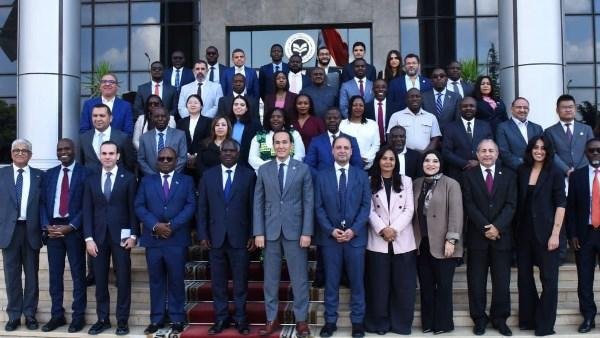 ملتقى مصري زامبي بالقاهرة يبحث فرص التجارة والاستثمار وتعزيز الشراكات بين البلدين