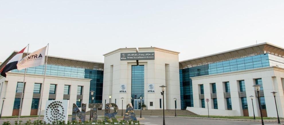تنظيم الاتصالات: اعتماد 799 مح...