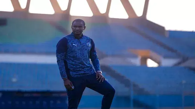 موكوينا يعلن تشكيل بيراميدز لم...