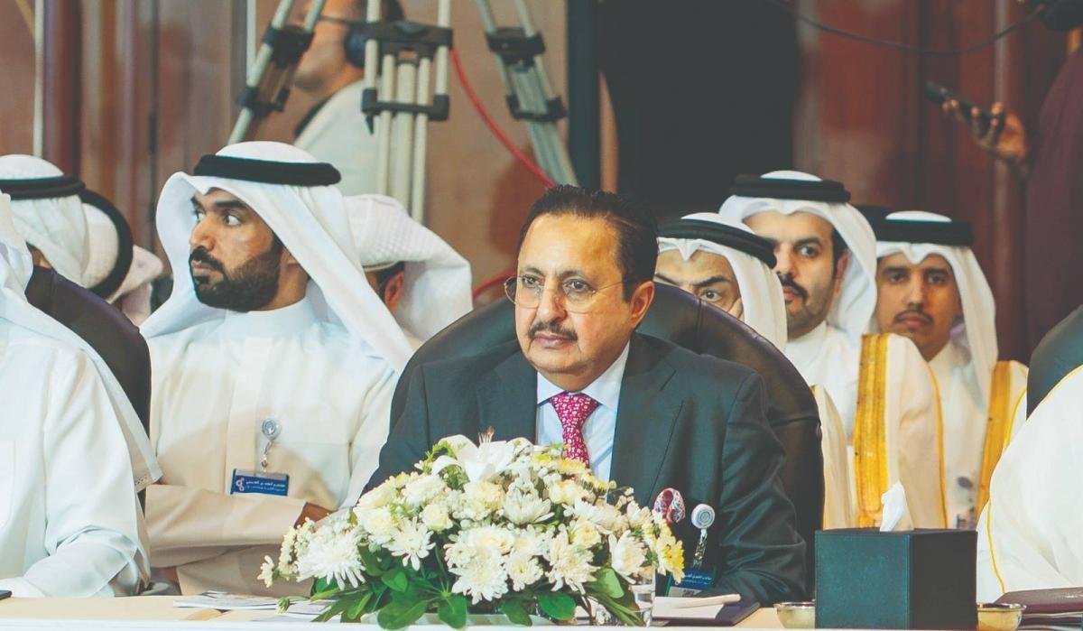 Sheikh Khalifa: Arab private s...