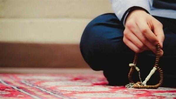 أذكار الصباح.. كلمات يستهل بها المسلم يومه بالذكر والدعاء