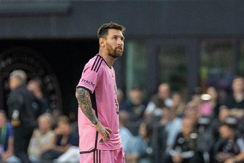 ميسي يفشل في إنقاذ إنتر ميامي من خسارة مفاجئة بالدوري الامريكي