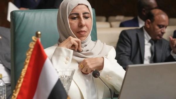 وزيرة خارجية اليمن: نرفض أن نكون بلادنا ورقة مساومة إيرانية أو ساحة لتصفية الحسابات الإقليمية