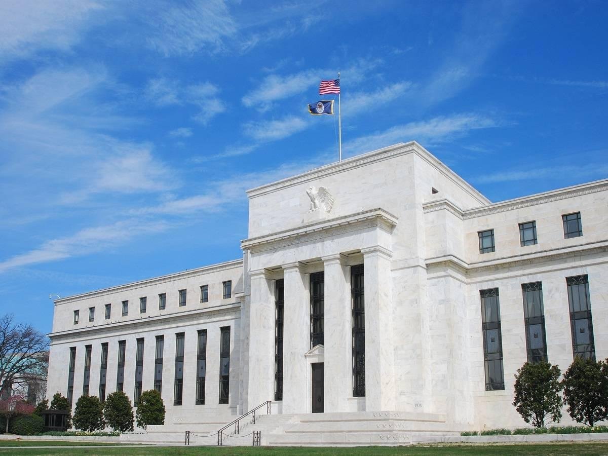 Global banks coalesce around F...