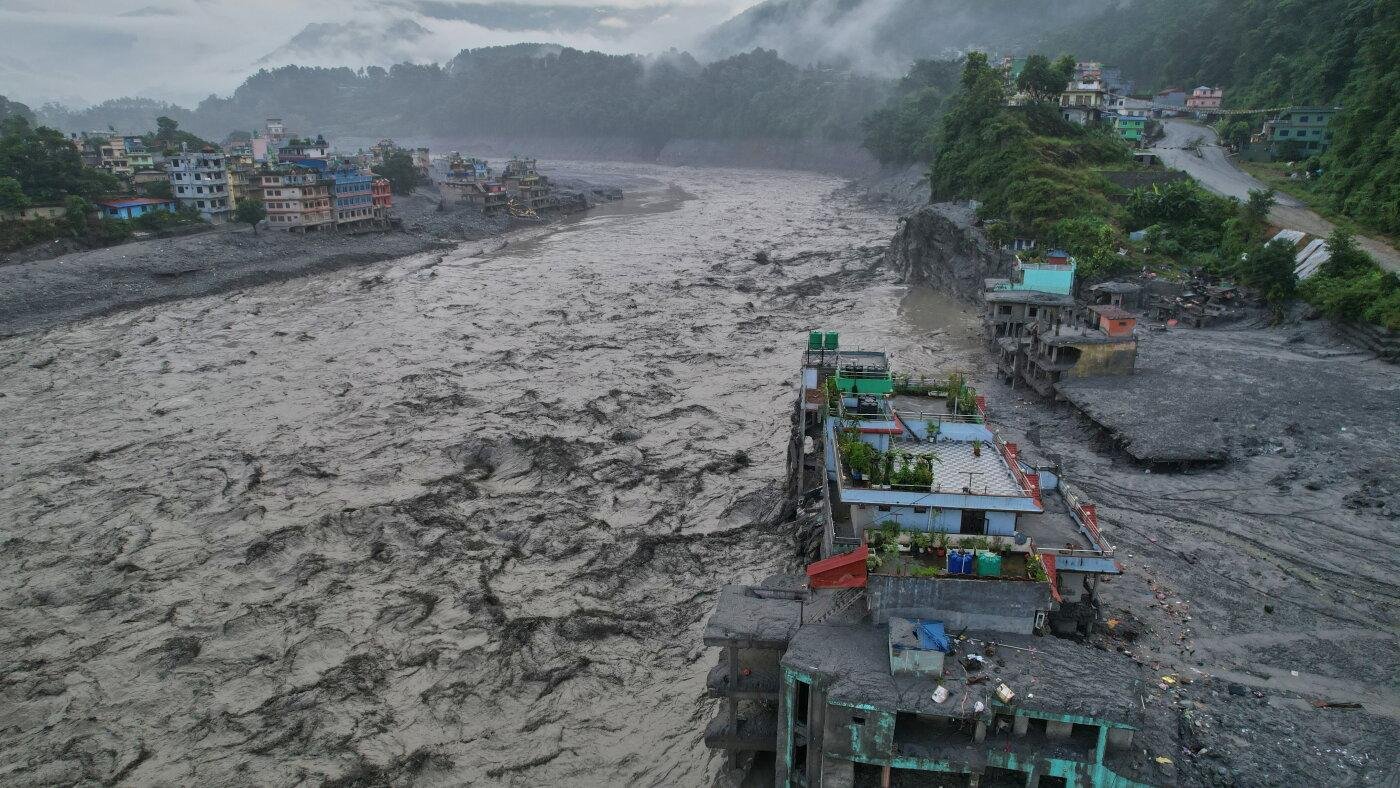 Nepal's hesitance to accept fo...