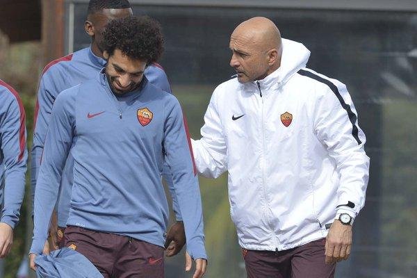 سباليتي: صلاح يمنح مدربيه جائزة الأفضل في العالم