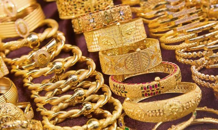 مدير مرصد الذهب: السوق تشهد زيادة في إعادة البيع.. والأسعار الحالية مناسبة للشراء طويل الأجل