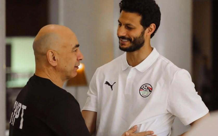 إبراهيم حسن يكشف حقيقة أزمة الشناوي مع الجهاز الفني لمنتخب مصر