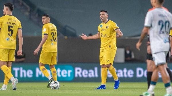 هل يطيح حمد الله بعمر السومة من عرش الهداف التاريخي للدوري السعودي؟