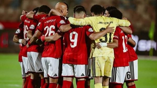 أمير هشام: لاعبان من الاتحاد السكندري وزيد على طاولة الأهلي لتدعيم الدفاع