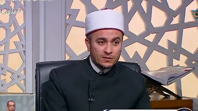 كيف يصل المصلي إلى الخشوع في الصلاة؟.. أمين الفتوى يجيب
